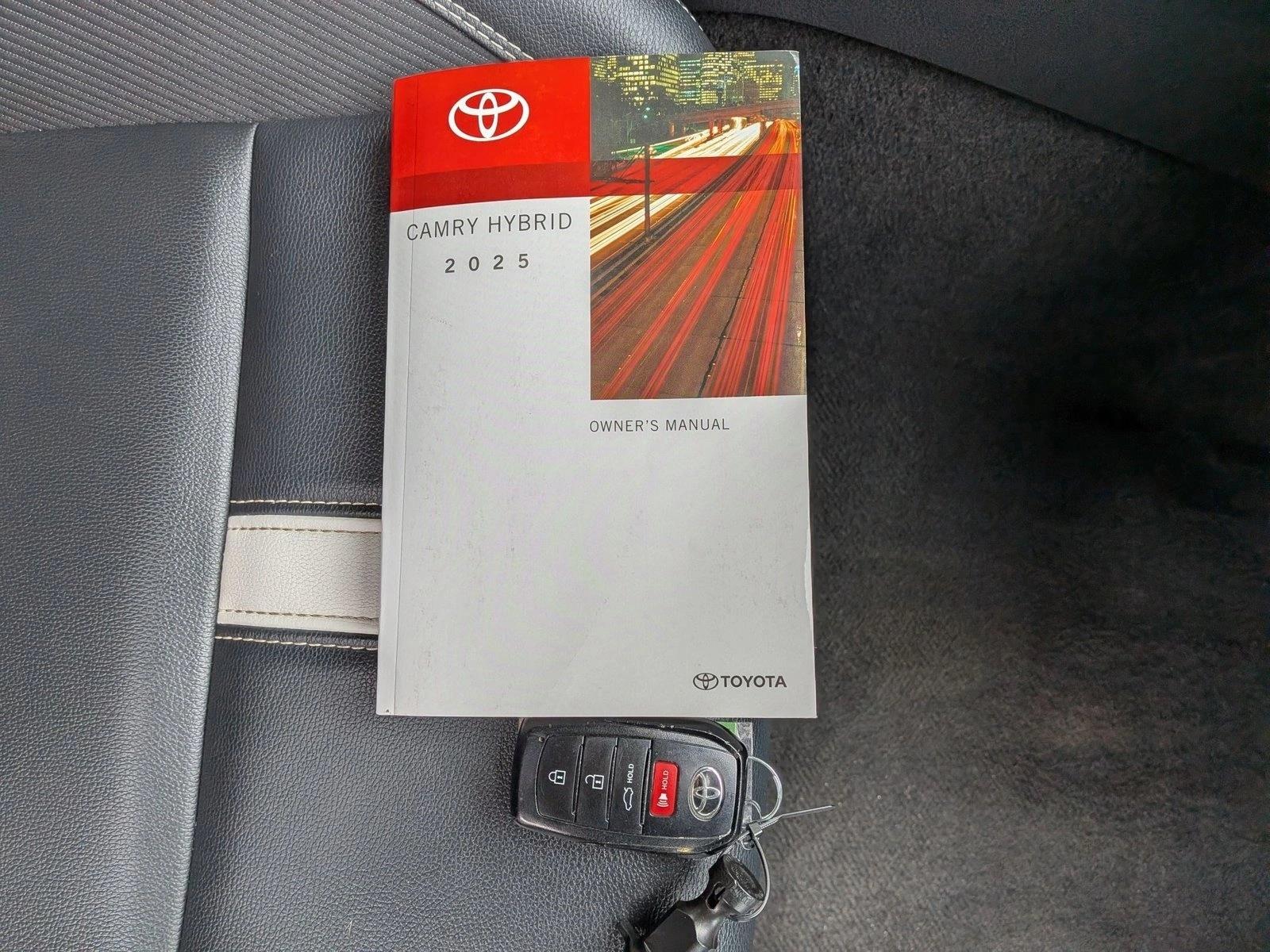 2025 TOYOTA CAMRY - Image 22