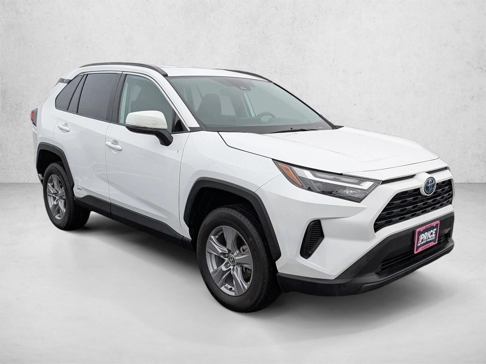 2023 TOYOTA RAV4 - Image 3