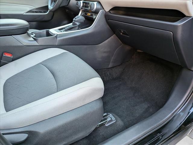 2025 TOYOTA RAV4 - Image 15