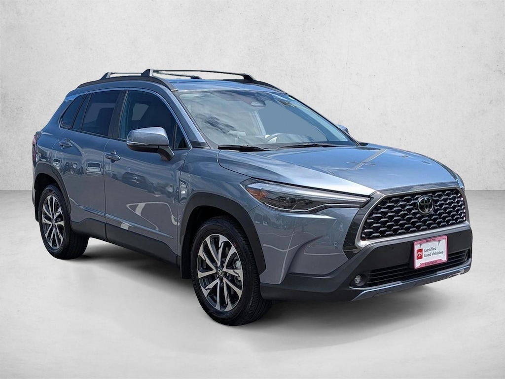 Used 2023 Toyota Corolla Cross XLE SUV
