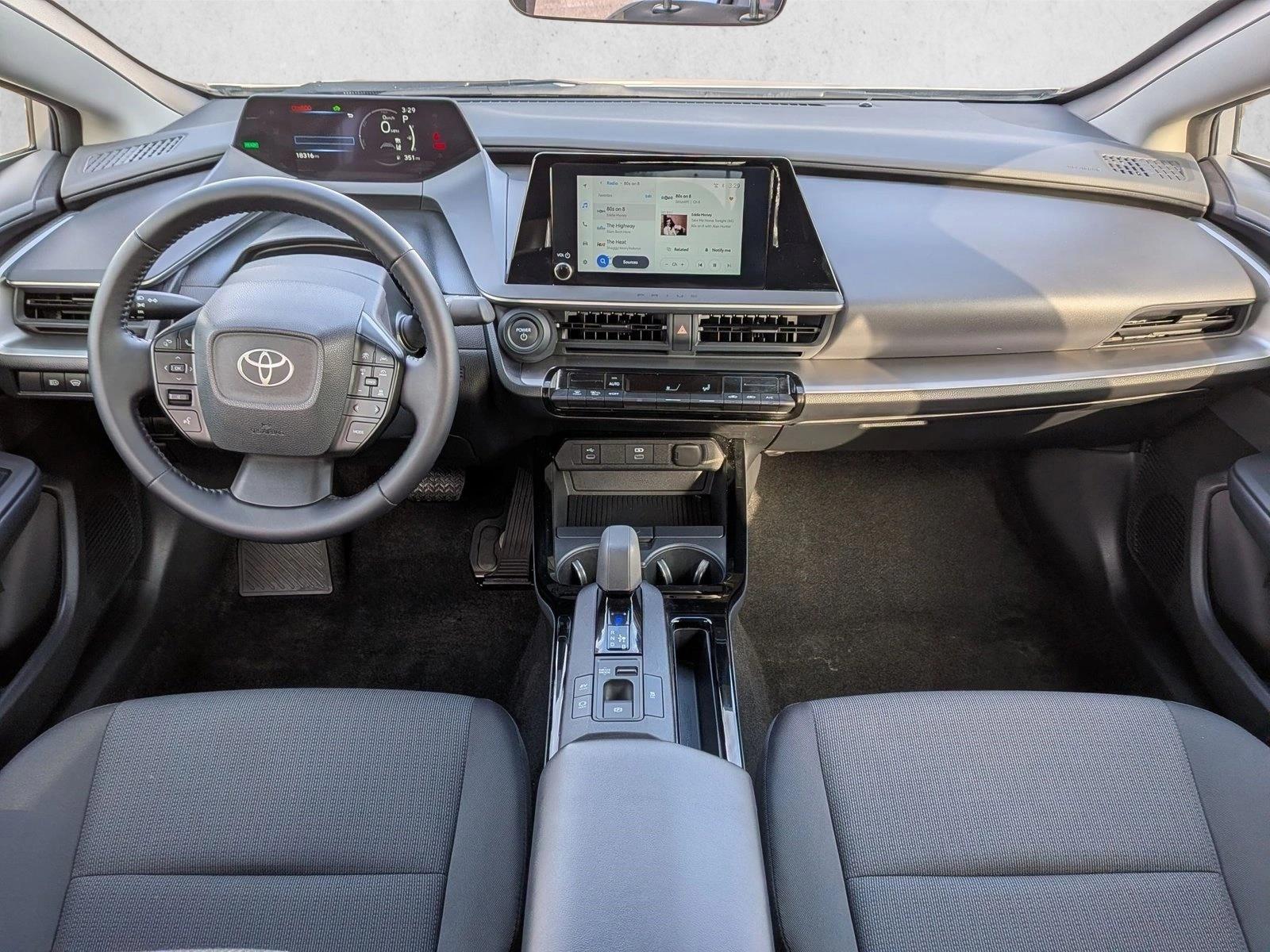 2025 TOYOTA PRIUS - Image 17