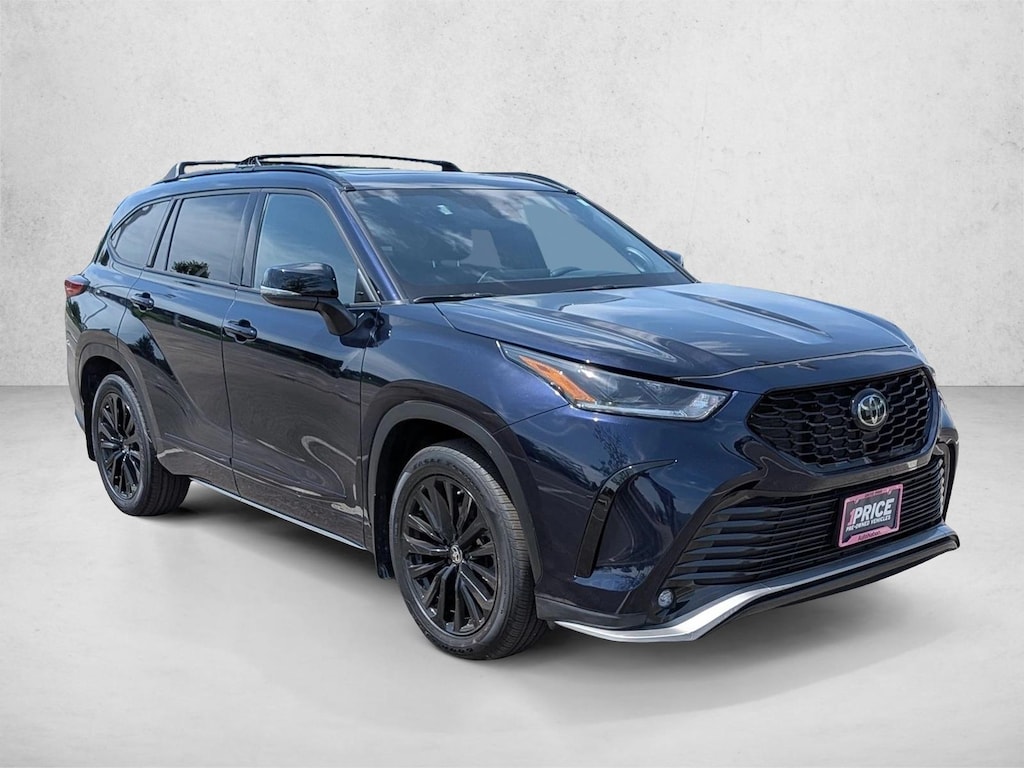 Used 2023 Toyota Highlander XSE SUV