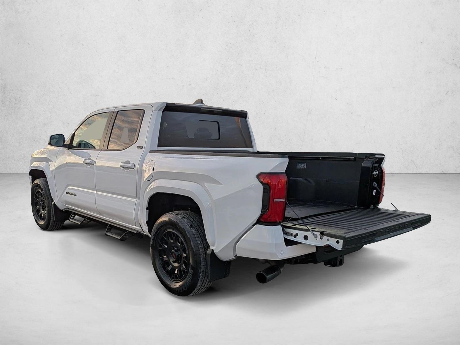 2025 TOYOTA TACOMA - Image 8