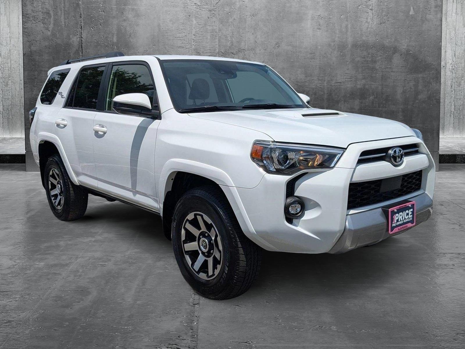 2024 Toyota 4Runner TRD photo 3