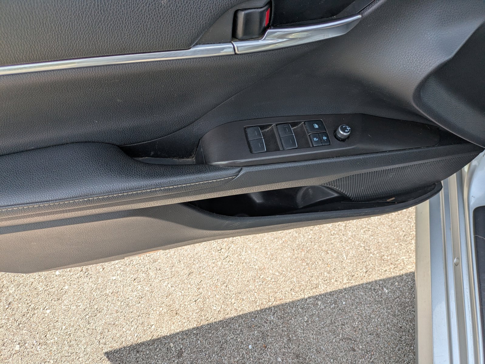 2022 TOYOTA CAMRY - Image 18