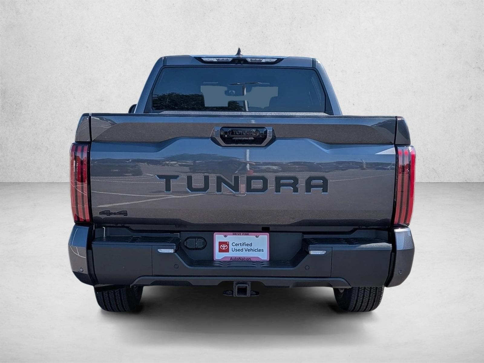 2026 Toyota Tundra Limited - Photo 6