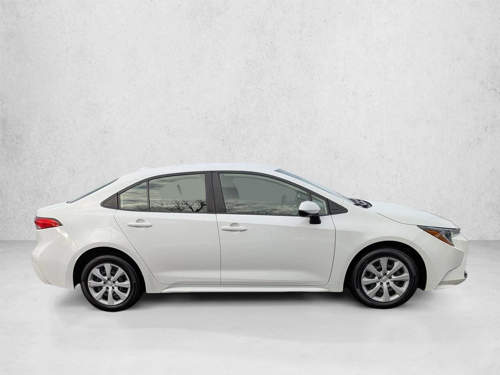 2023 TOYOTA COROLLA - Image 4