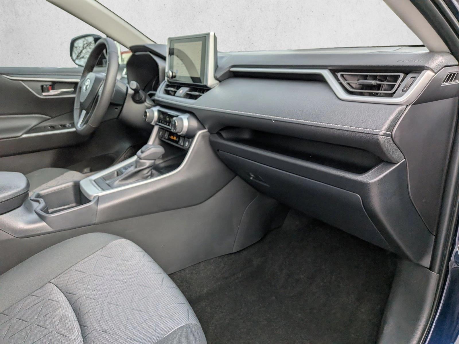 2025 TOYOTA RAV4 - Image 21