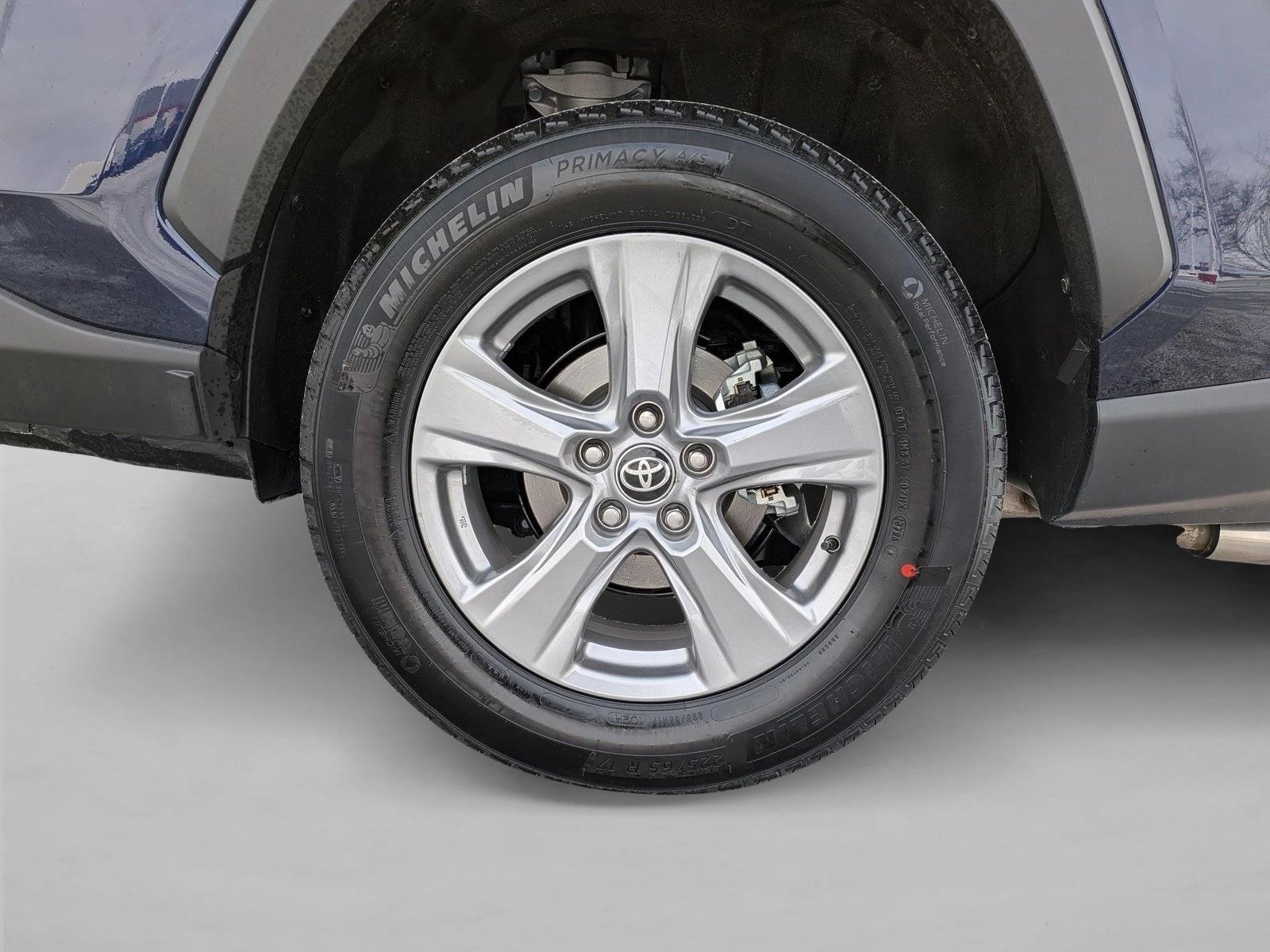 2025 TOYOTA RAV4 - Image 22