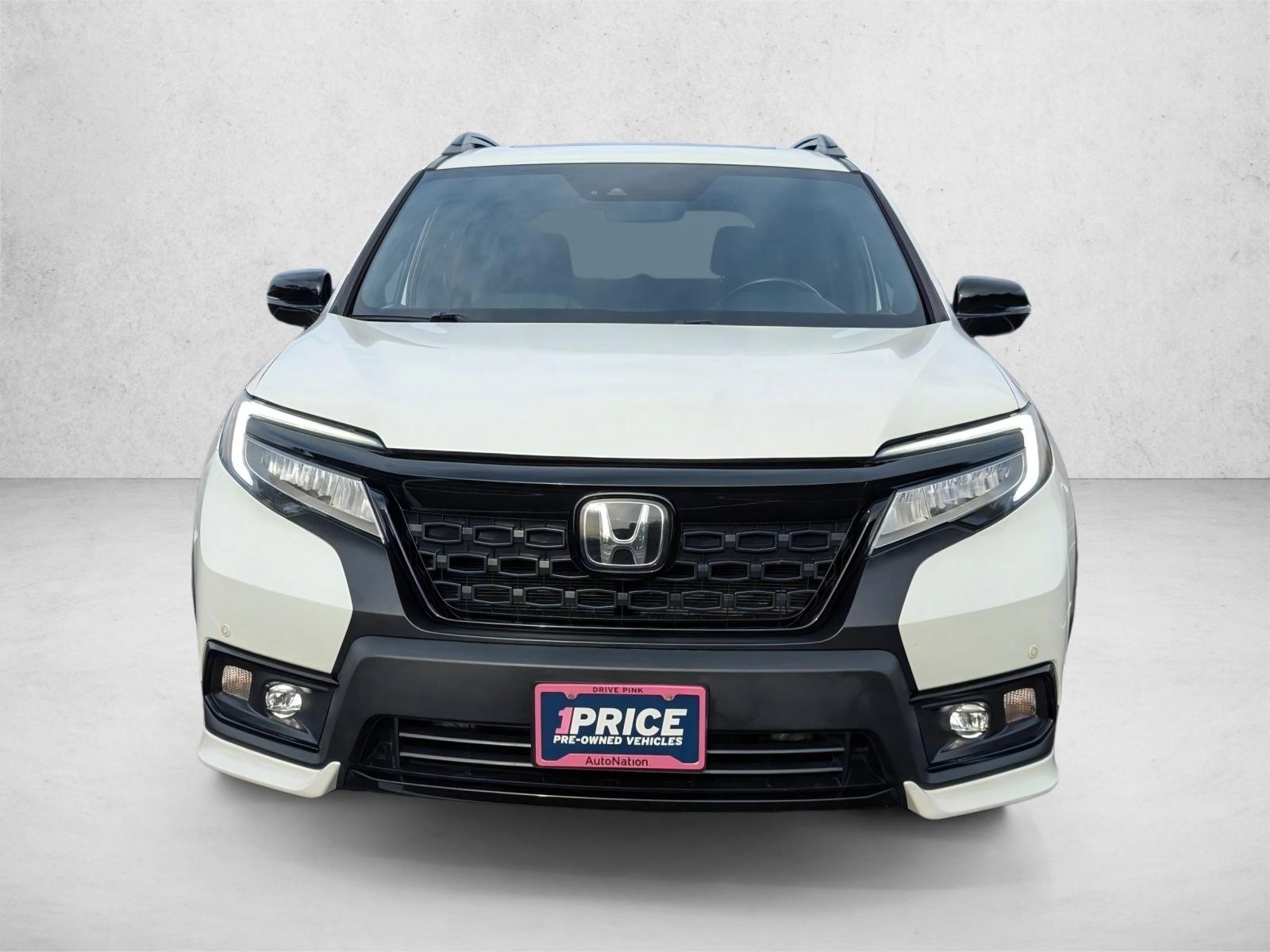 2019 Honda Passport Elite photo 2