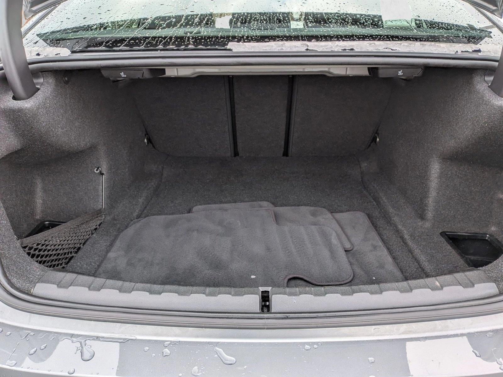 2025 BMW 330I - Image 7