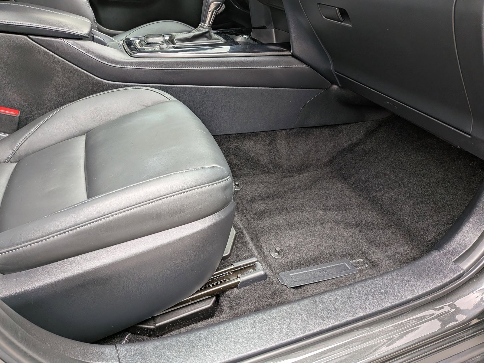 2025 MAZDA CX-30 - Image 16