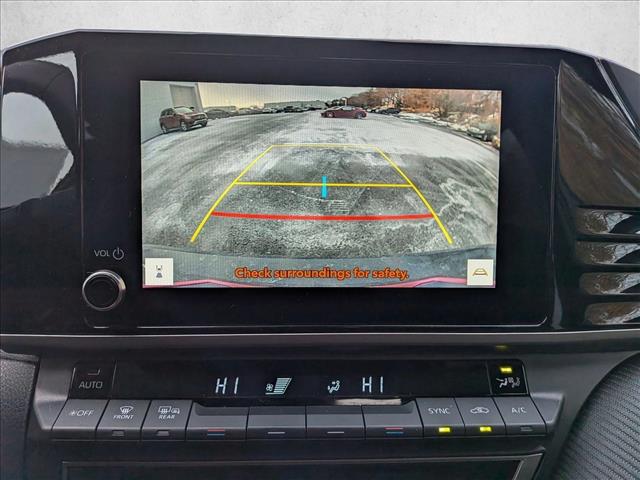 2025 TOYOTA CAMRY - Image 11