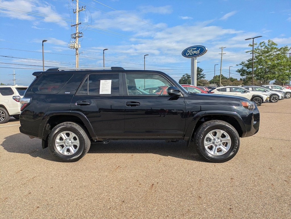 Used 2024 Toyota 4Runner SR5 SUV