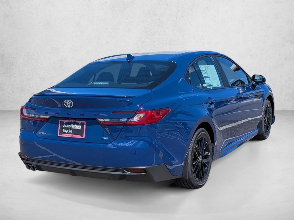 Used 2026 Toyota Camry SE Sedan