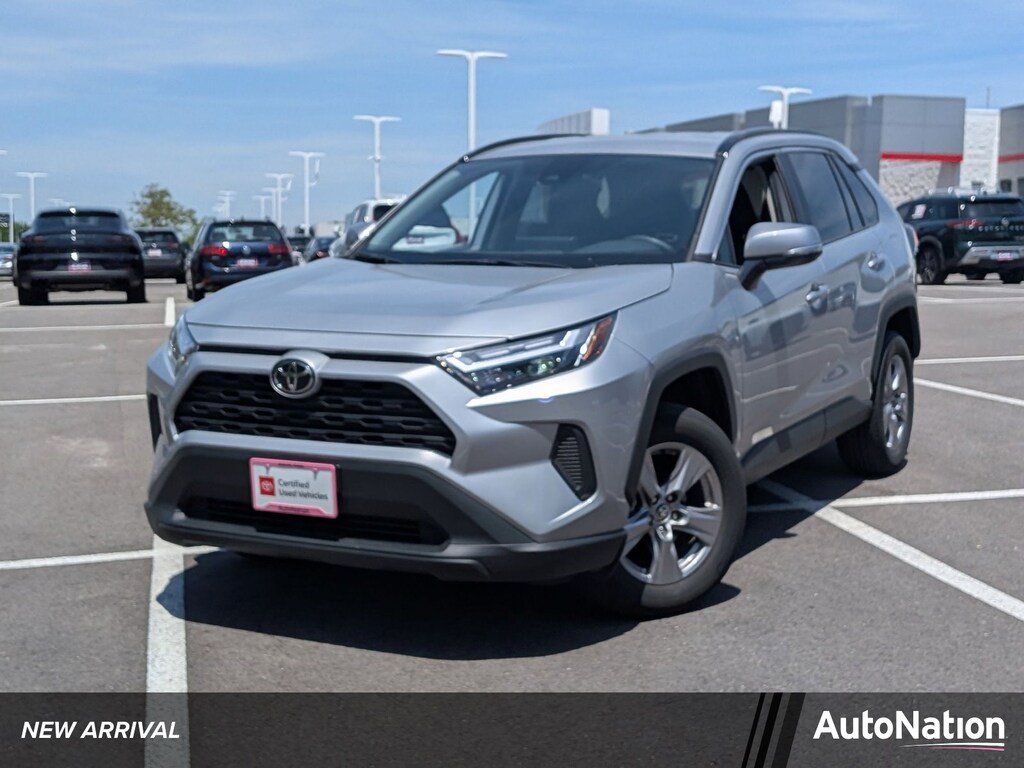 Used 2025 Toyota RAV4 XLE SUV