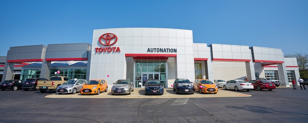 Libertyville Toyota Dealership