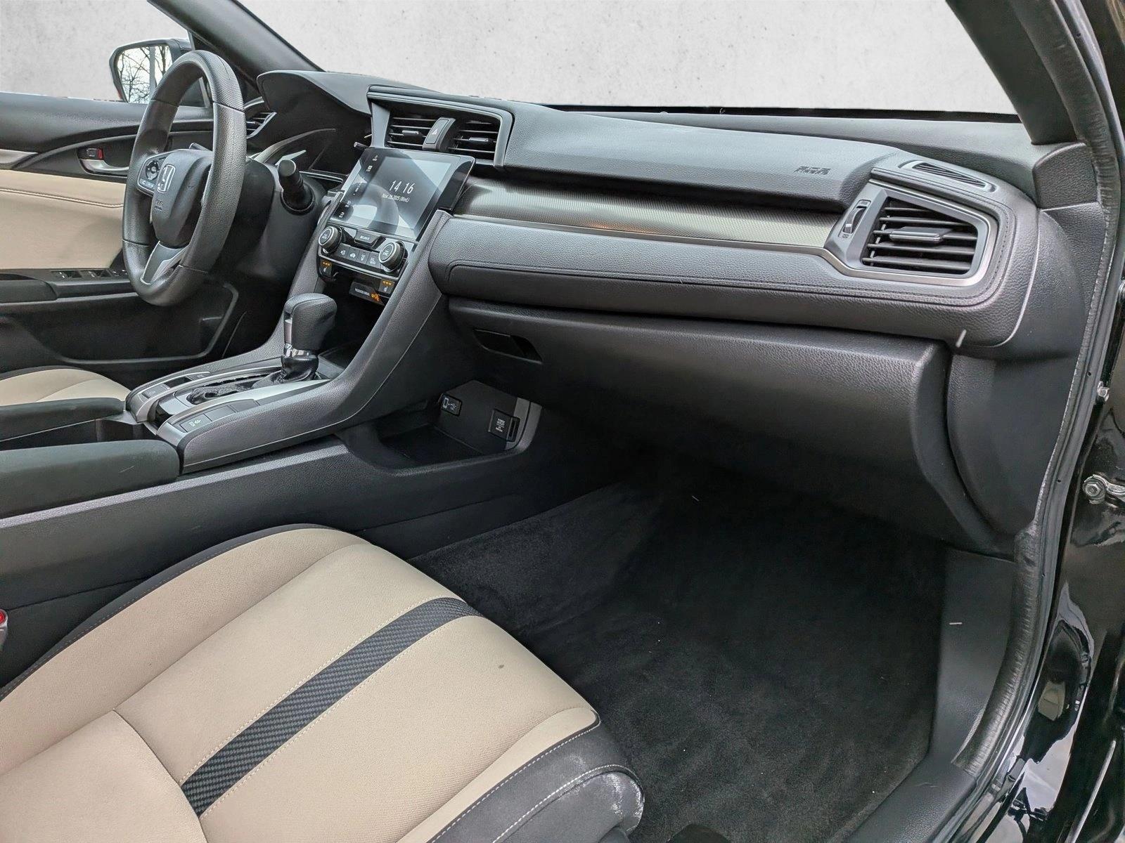 2017 HONDA CIVIC - Image 21