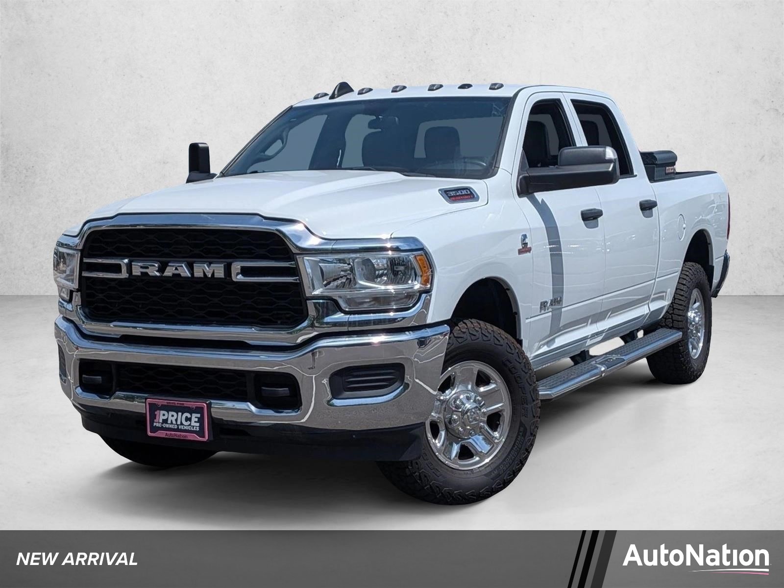 2022 RAM 3500 Tradesman 4X4 Crew Cab SWB's photo