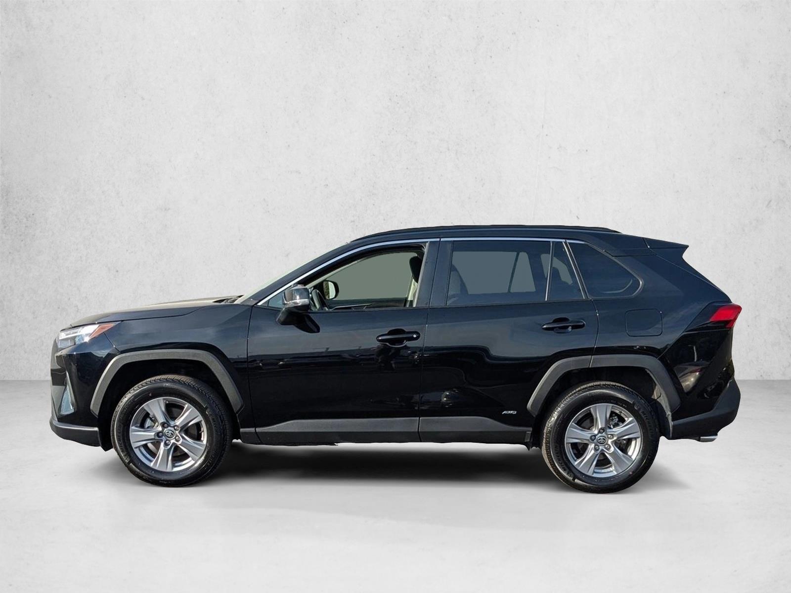 2025 TOYOTA RAV4 - Image 9