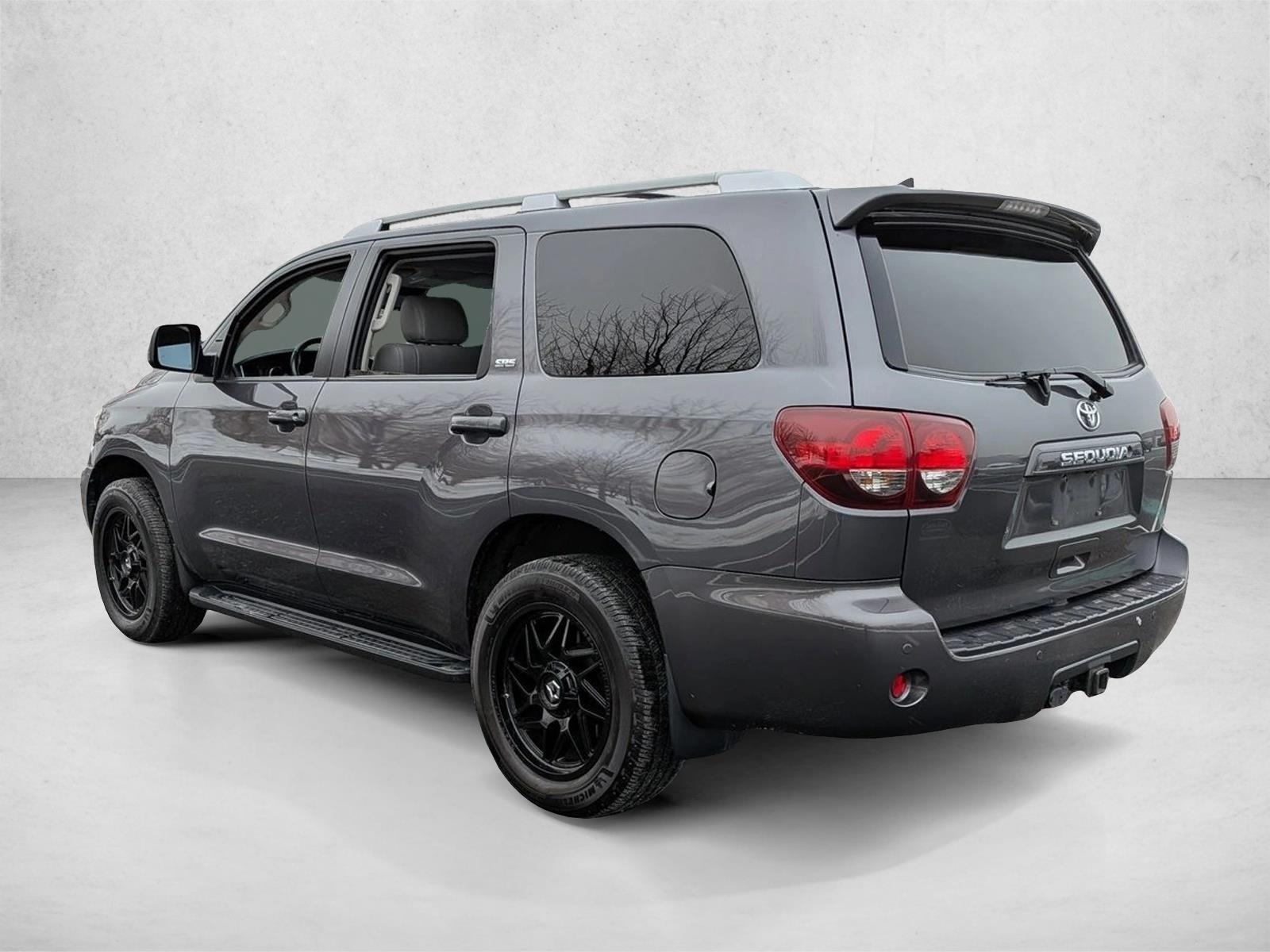 2019 TOYOTA SEQUOIA - Image 7