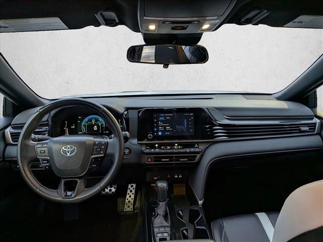 2025 TOYOTA CAMRY - Image 18