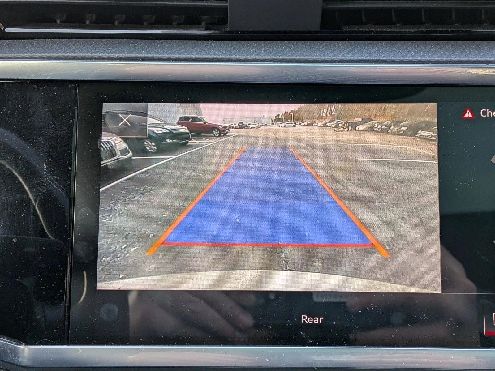 2021 AUDI Q3 - Image 11