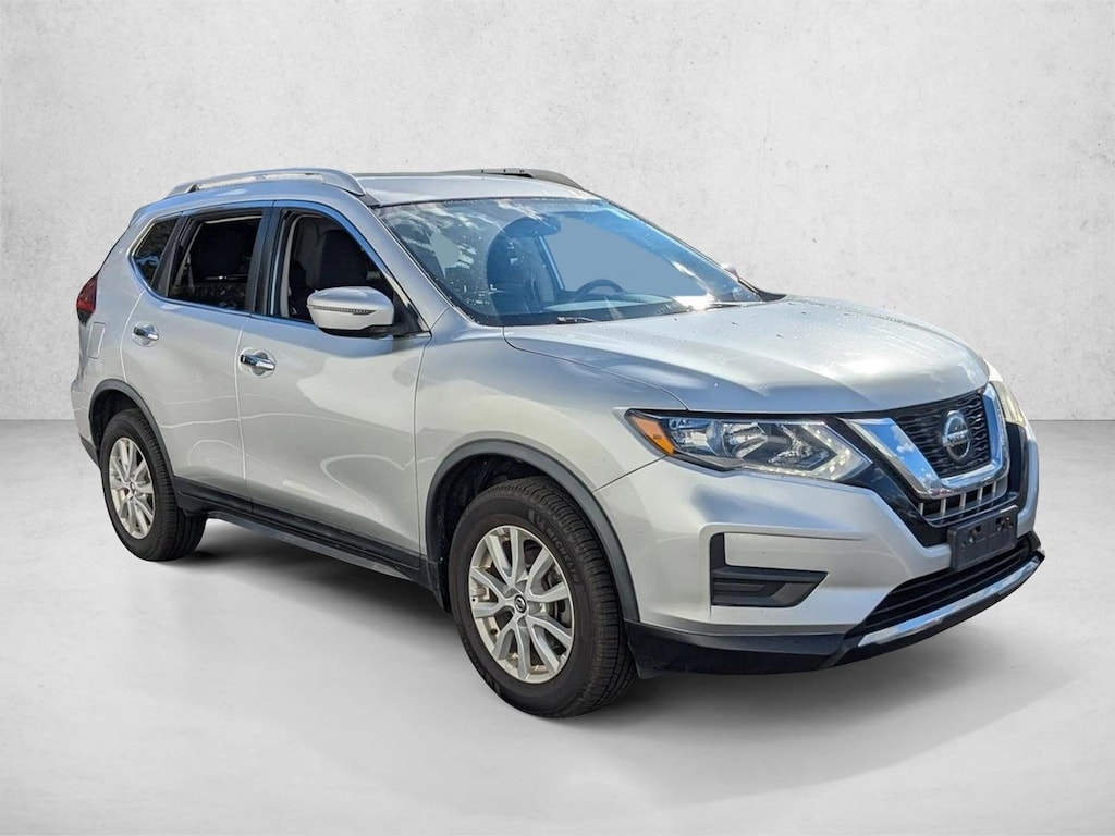Used 2018 Nissan Rogue SV SUV