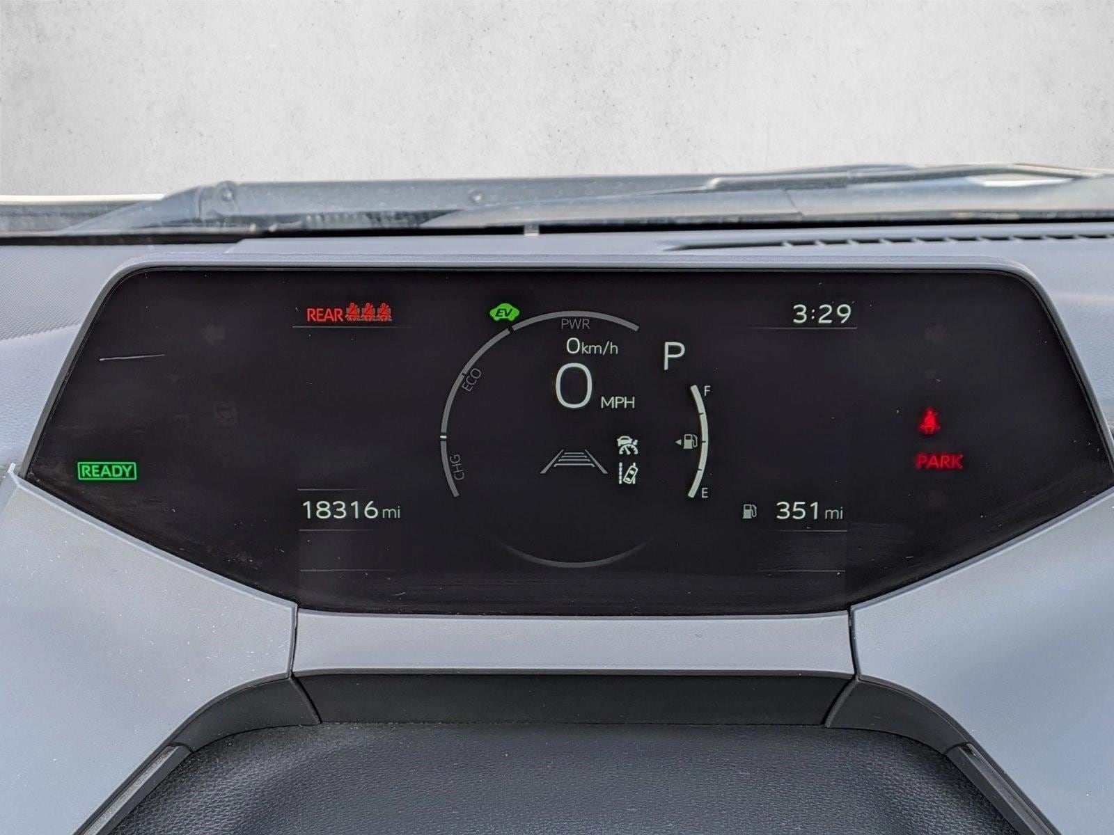 2025 TOYOTA PRIUS - Image 11