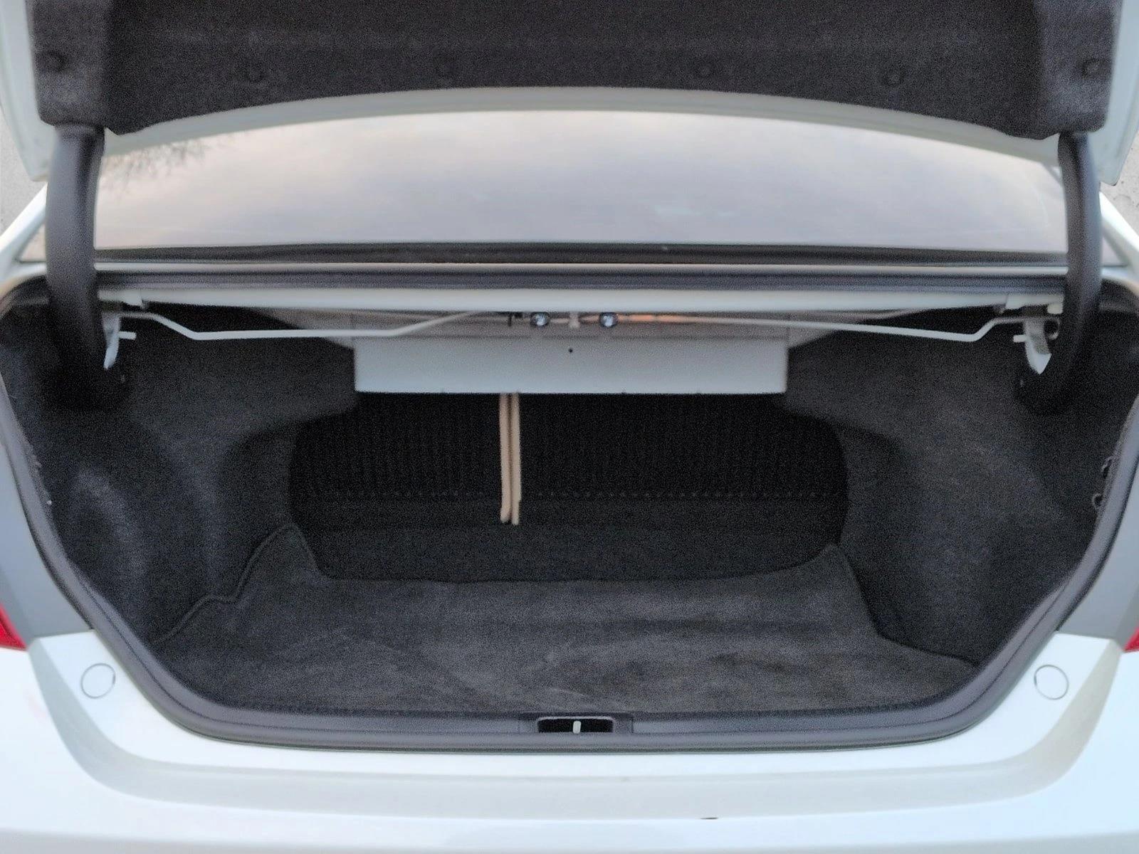 2016 TOYOTA CAMRY - Image 6