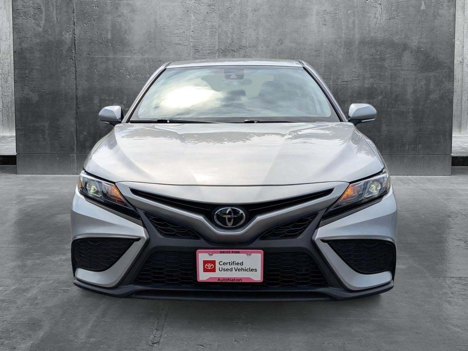Used 2023 Toyota Camry SE with VIN 4T1G11AK3PU118818 for sale in Libertyville, IL