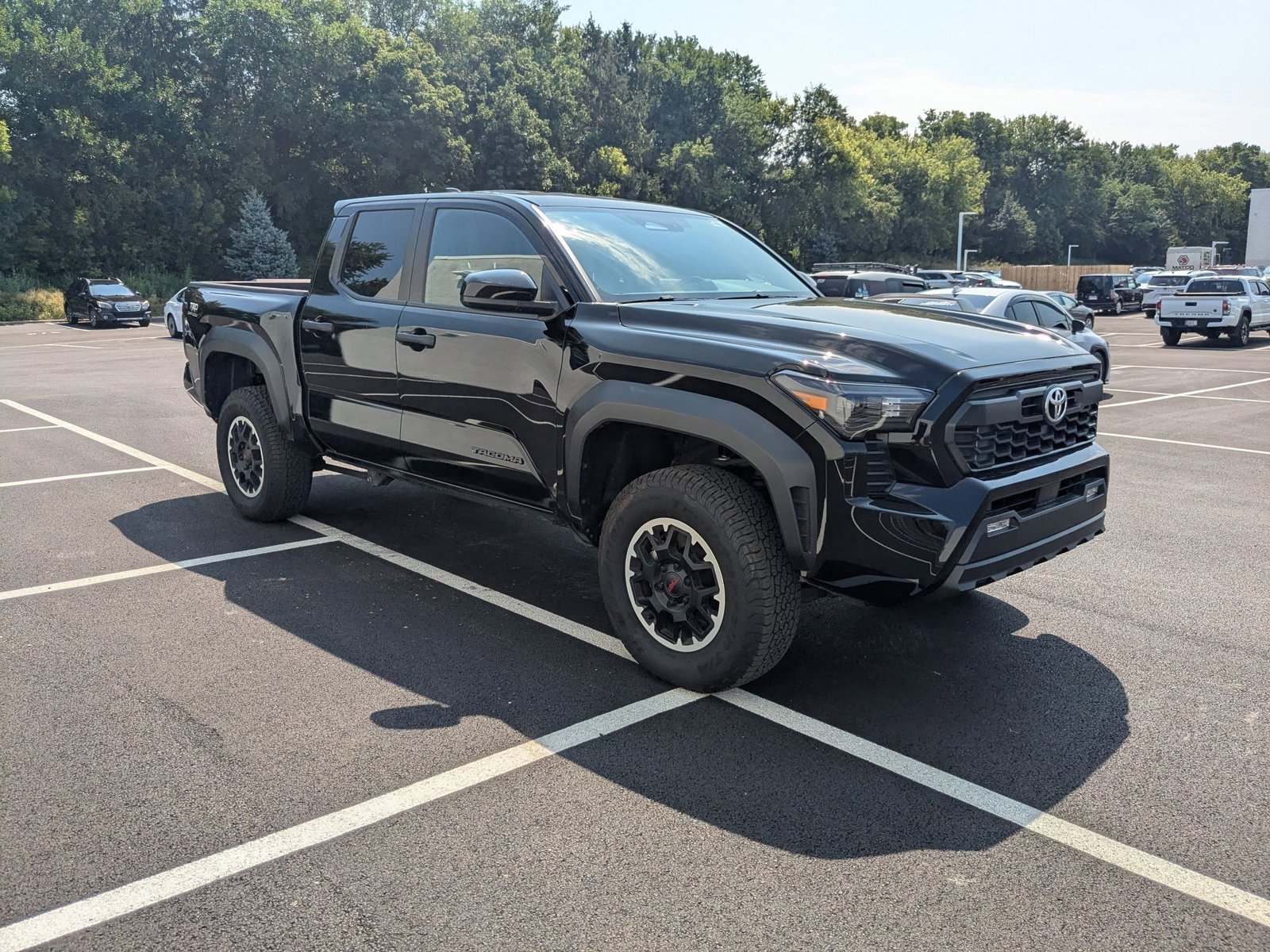 2024 Toyota Tacoma TRD Double Cab photo 3
