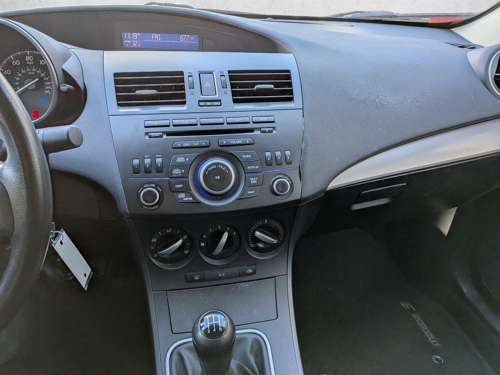 2012 MAZDA MAZDA3 - Image 11