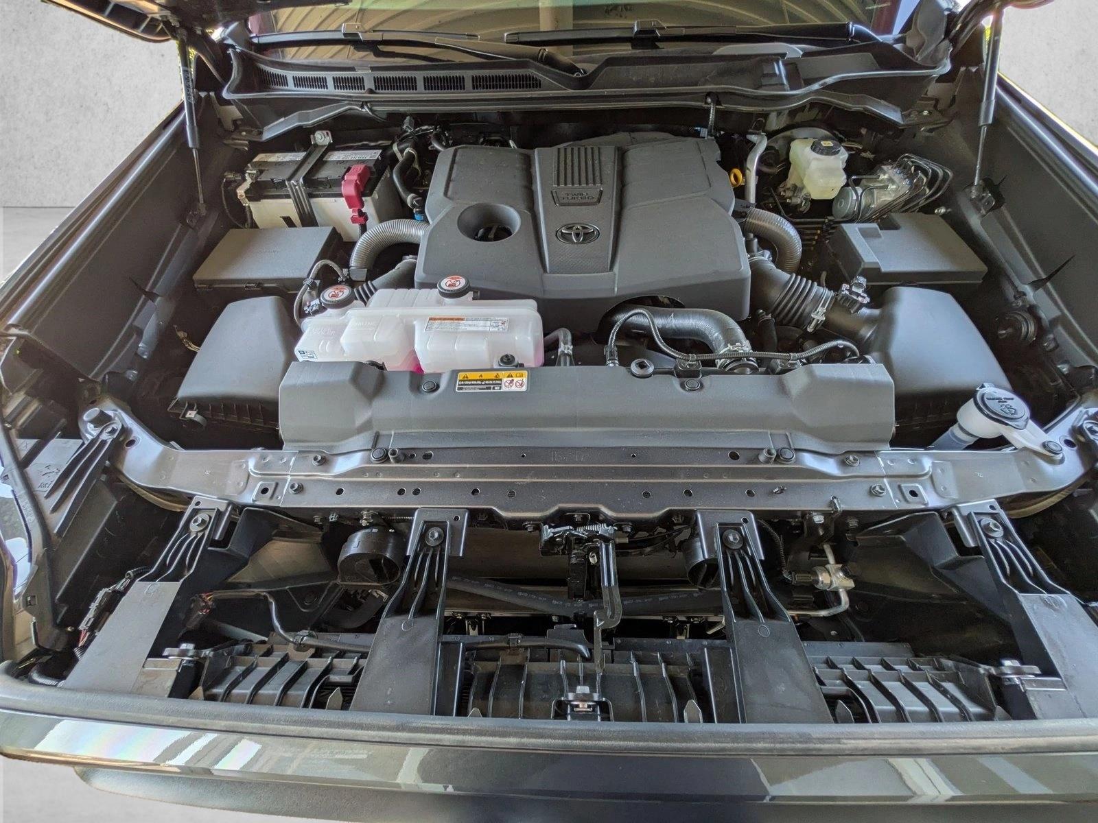 2026 Toyota Tundra Limited - Photo 24