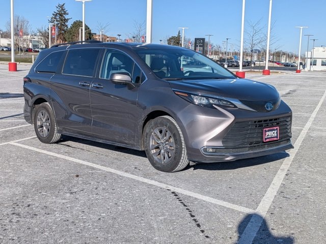 2024 TOYOTA SIENNA - Image 3