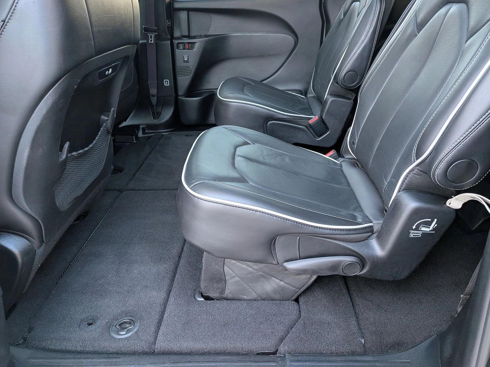 2025 CHRYSLER PACIFICA - Image 17