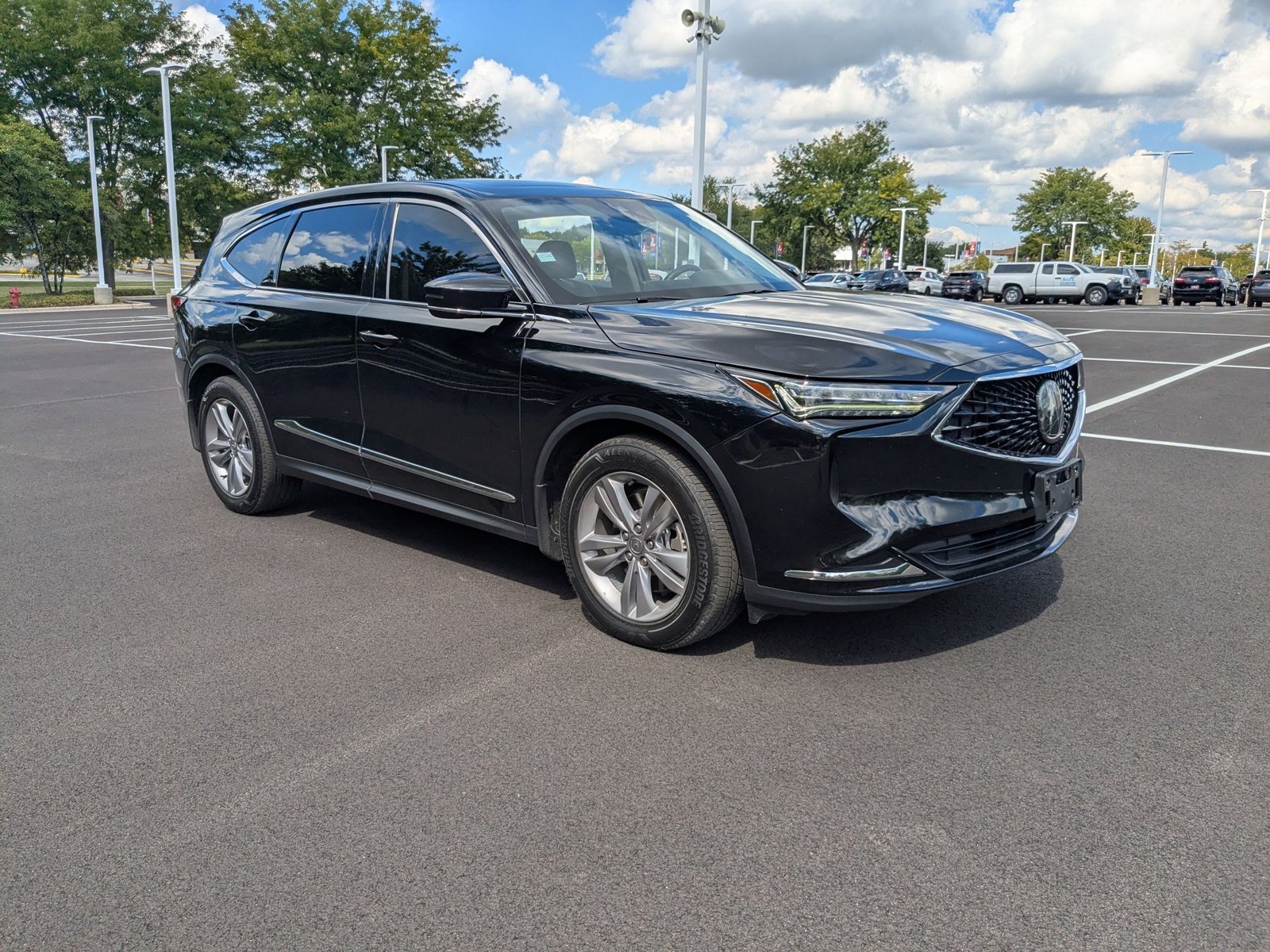 2022 Acura MDX SH-AWD photo 3