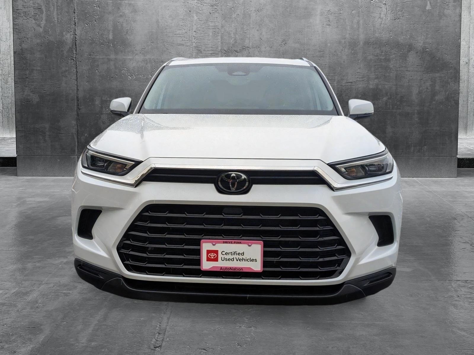 Certified 2024 Toyota Grand Highlander XLE with VIN 5TDAAAB53RS009477 for sale in Libertyville, IL
