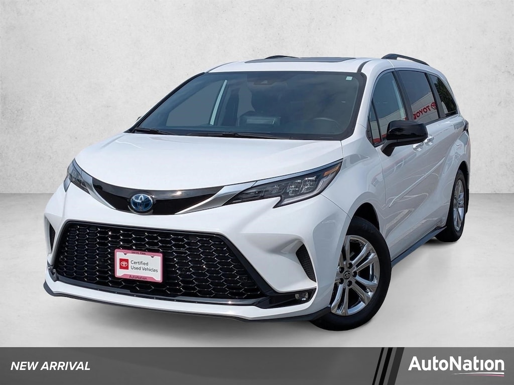 Certified 2023 Toyota Sienna XSE 7 Passenger Van Passenger Van