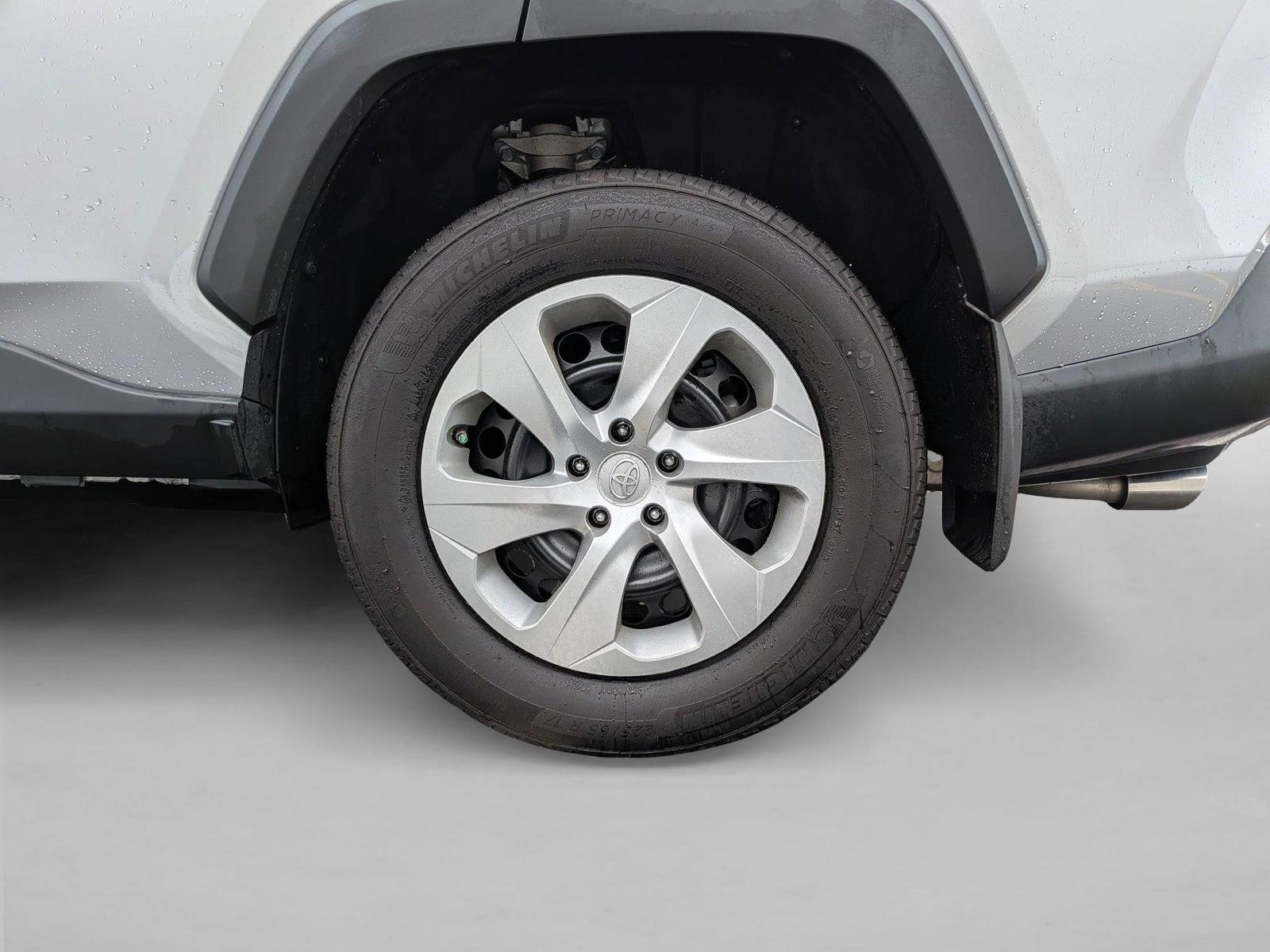 2022 TOYOTA RAV4 - Image 20