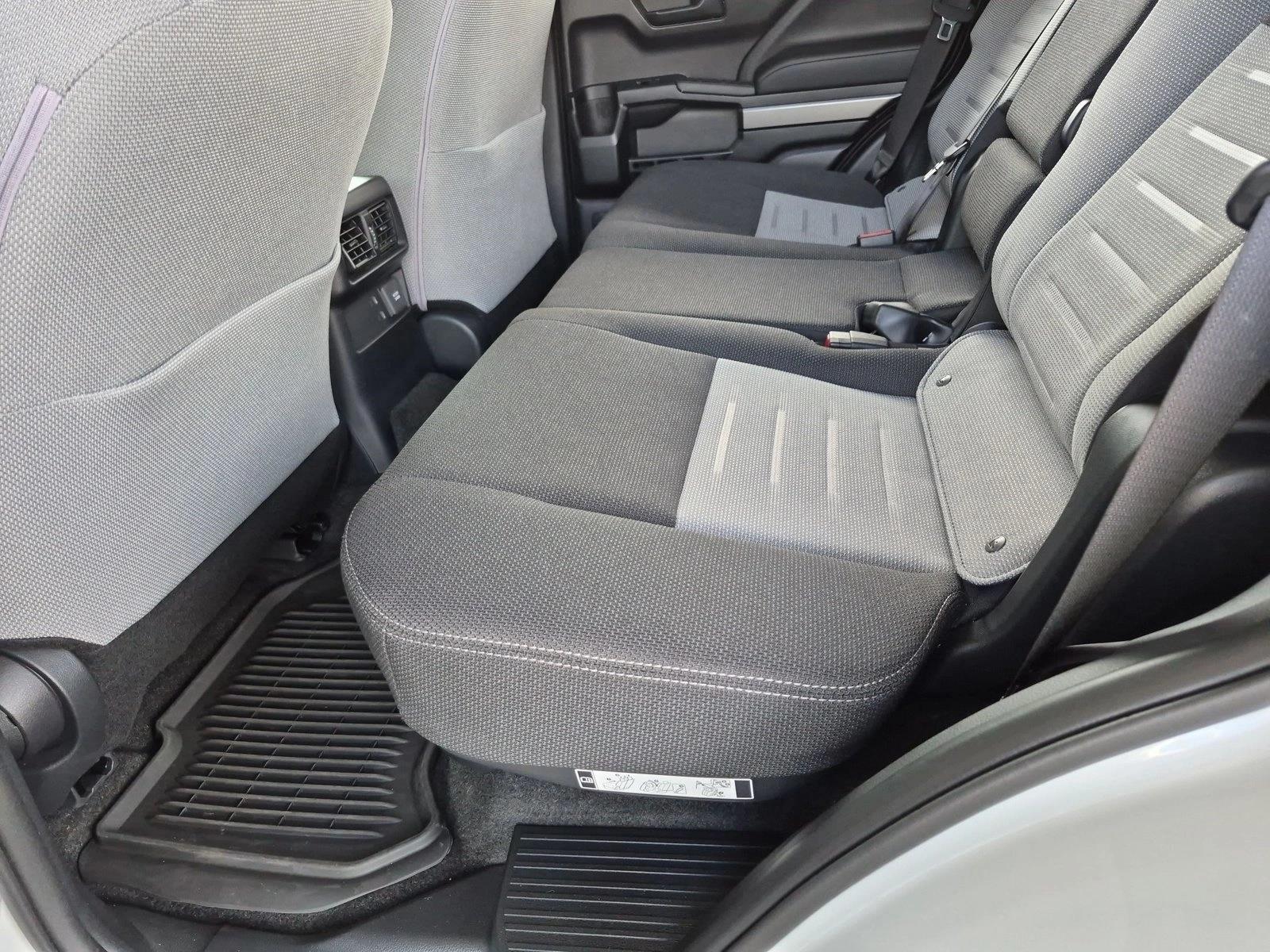 2026 Toyota 4Runner TRD Off-Road - Photo 18
