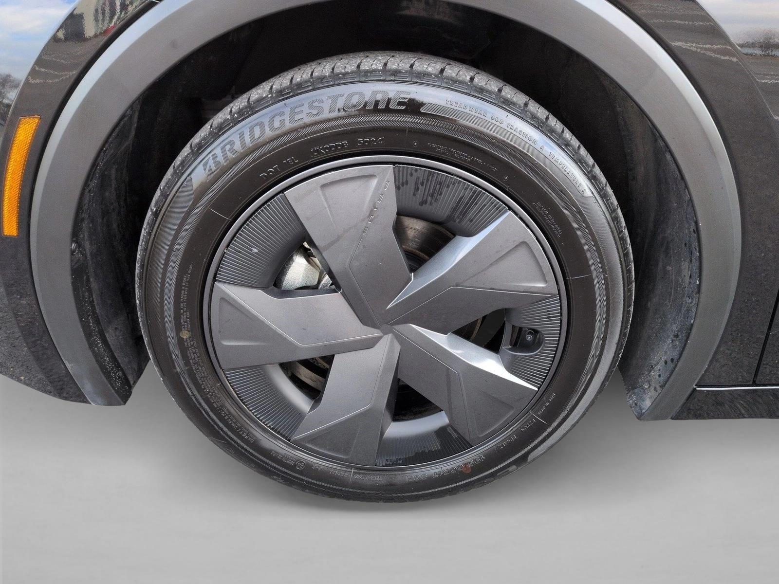 2025 TOYOTA PRIUS - Image 23