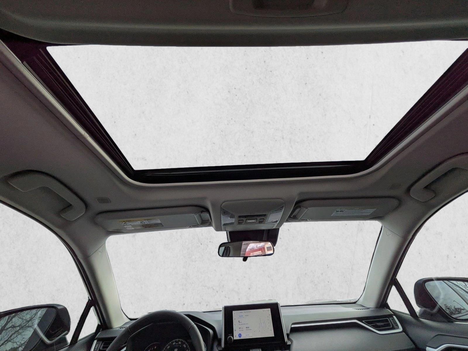 2025 TOYOTA RAV4 - Image 19