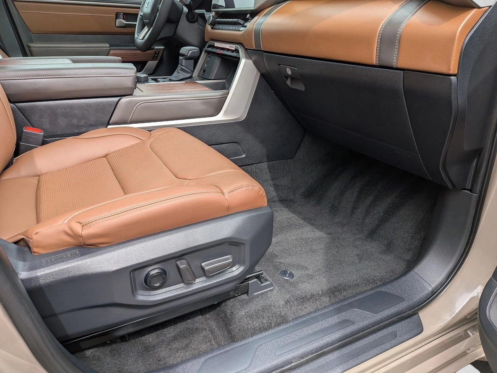 2026 Toyota Tundra 1794 Edition - Photo 16