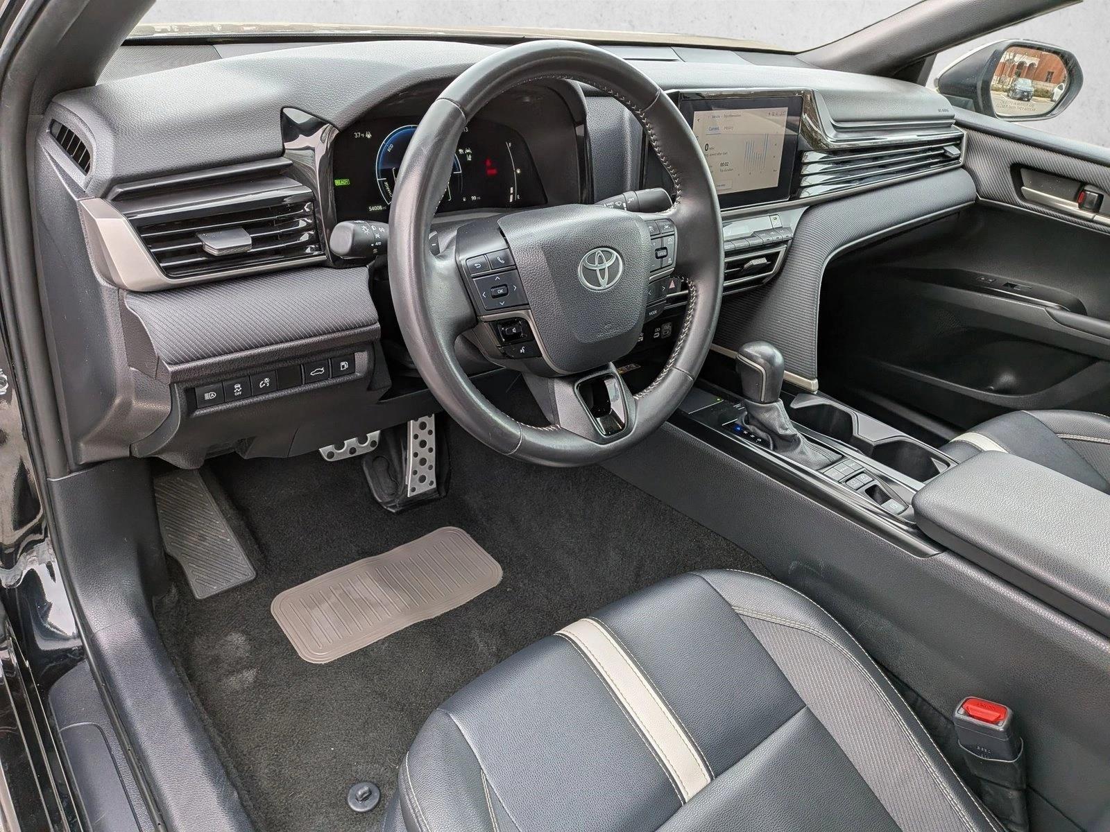 2025 TOYOTA CAMRY - Image 10