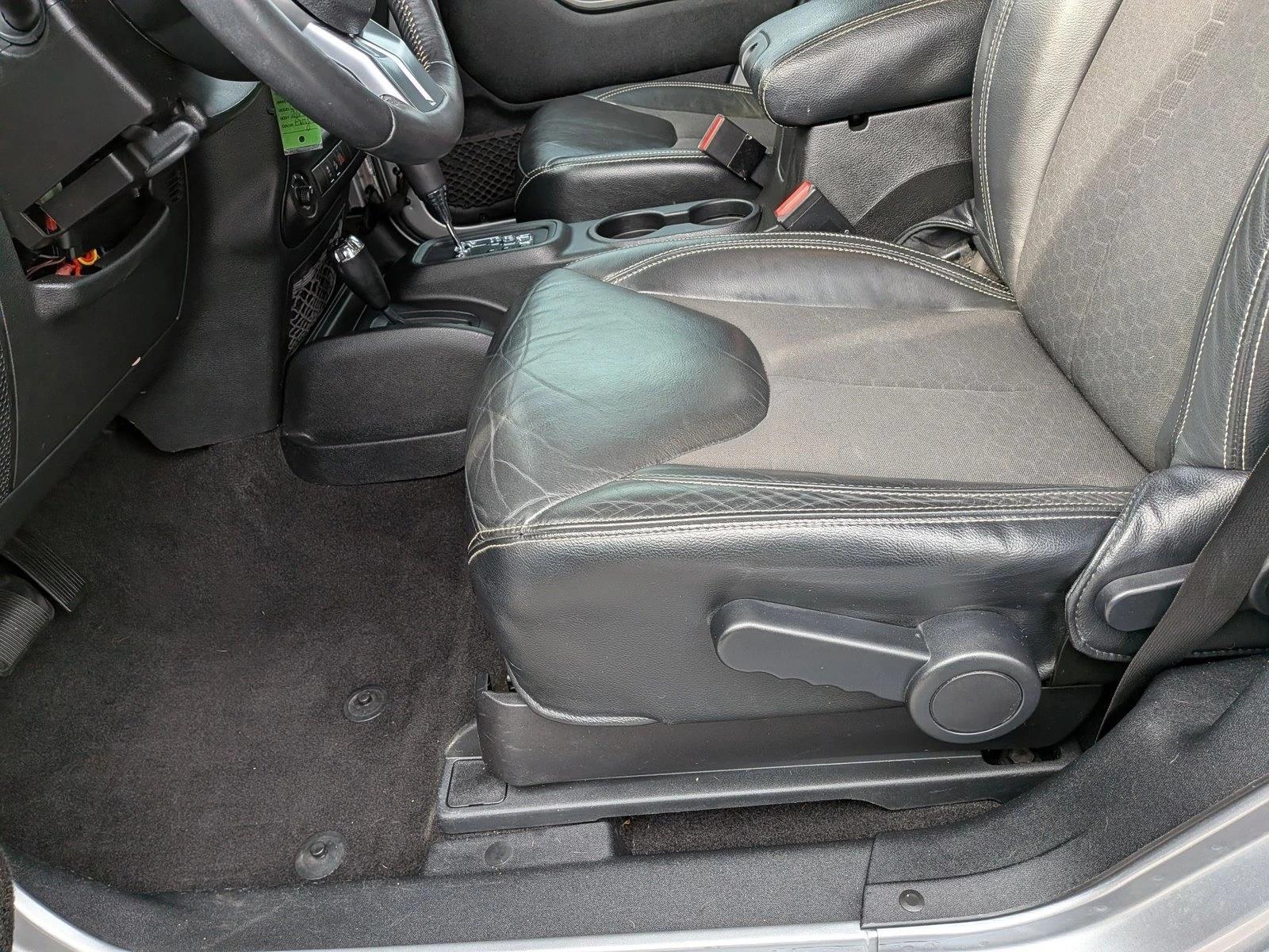 2016 JEEP WRANGLER - Image 15