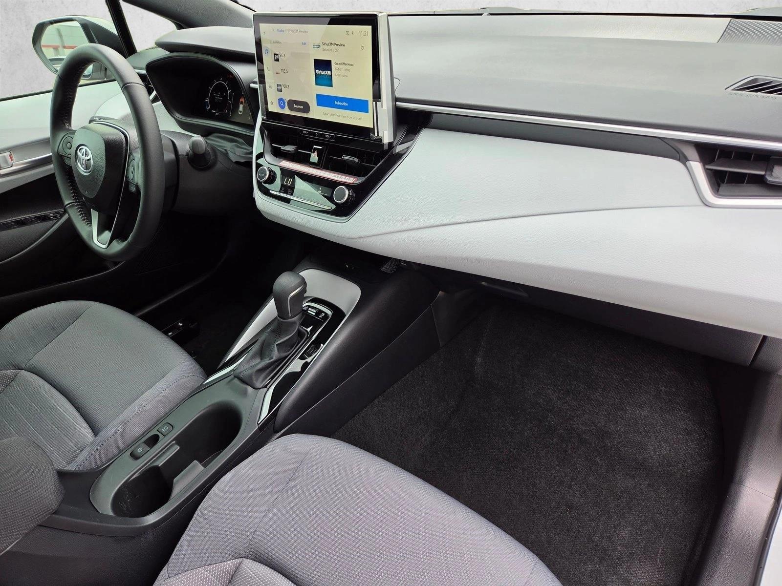 2026 Toyota Corolla SE - Photo 21