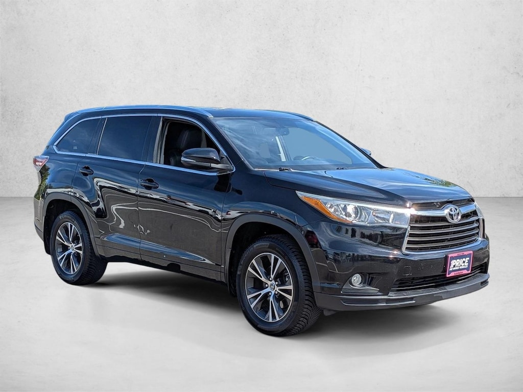 Used 2016 Toyota Highlander XLE V6 SUV