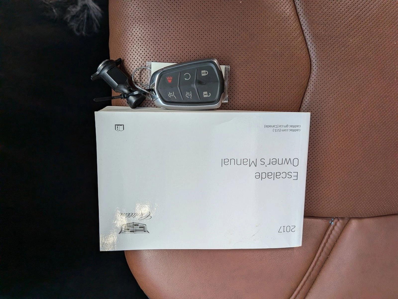 2017 CADILLAC ESCALADE ESV - Image 26