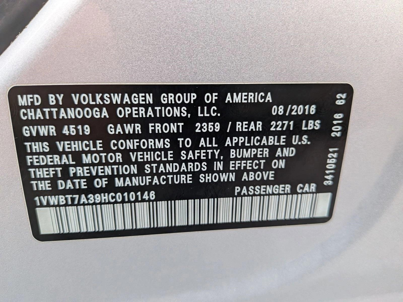 2017 VOLKSWAGEN PASSAT - Image 25